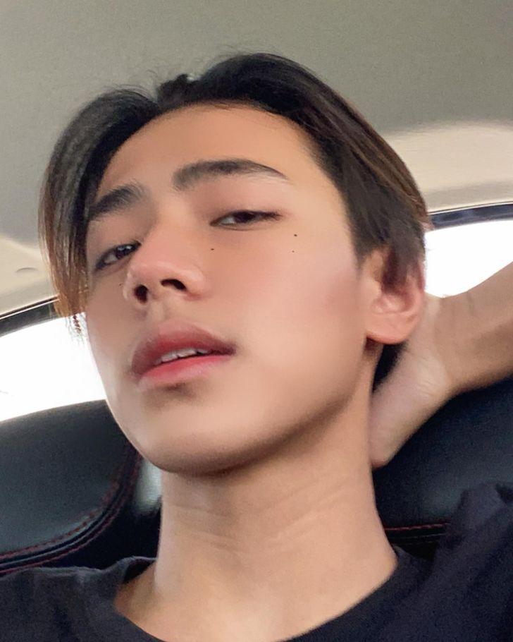 ยูฟ่า123 เว็บเดิมพันออนไลน์ยอดนิยม ฝากถอนไว ระบบเสถียรทันสมัย